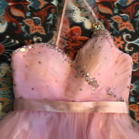One shoulder bubblegum pink homecoming/ prom dress - Picture 4 of 8
